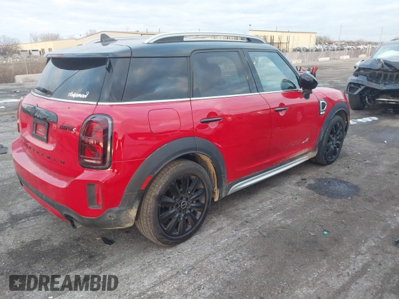 2022 MINI Countryman Cooper S with VIN WMZ83BR09N3N51641, listed as a IAAI auction lot 41003895 with 20,720 mi miles and . Bid and sale history available at DreamBid. Image 4.
