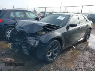 2021 Chrysler 300 S with VIN 2C3CCABG6MH520150, listed as a IAAI auction lot 41991451 with 92,348 mi miles and . Bid and sale history available at DreamBid. Image 16.