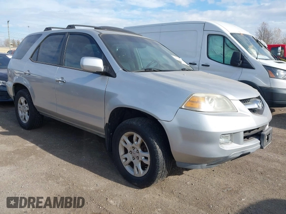 2005 Acura MDX with VIN 2HNYD18275H516534, listed as a IAAI auction lot 40748309 with 195,027 mi miles. Bid and sale history available at carsss.com. Image 1.