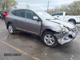 2012 Nissan Rogue S z VIN JN8AS5MV1CW373281, wystawiony jako IAAI lot #41925184 z przebiegiem 140 722 mil mil oraz . Historia ofert i sprzedaży dostępna na DreamBid. Obrazek 1.