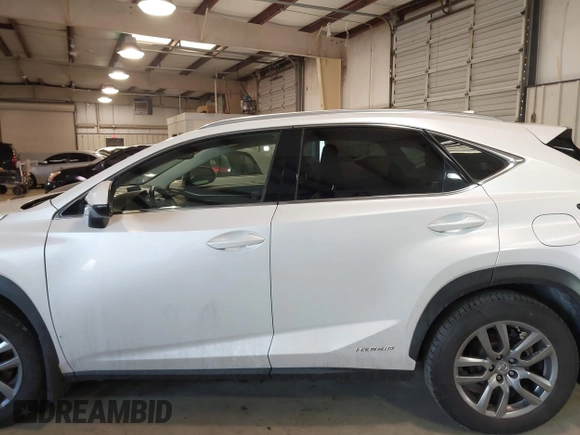2015 Lexus NX 300h z VIN JTJBJRBZ6F2020771, wystawiony jako IAAI lot #41375403 z przebiegiem 147 083 mil mil oraz . Historia ofert i sprzedaży dostępna na DreamBid. Obrazek 14.