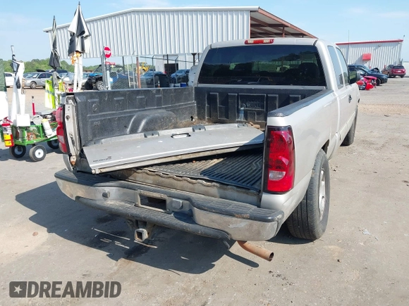 2005 Chevrolet Silverado 1500 LS with VIN 1GCEC19Z35Z182266, listed as a IAAI auction lot 41984822 with 248,879 mi miles and . Bid and sale history available at DreamBid. Image 13.