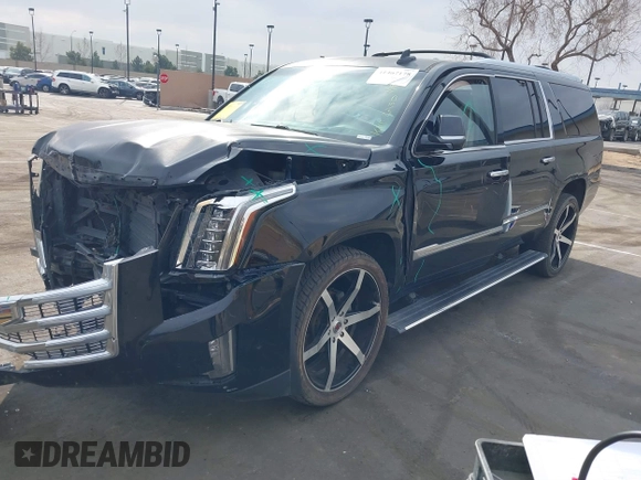 2017 Cadillac Escalade ESV Premium Luxury z VIN 1GYS4JKJ4HR300036, wystawiony jako IAAI lot #41467178 z przebiegiem 132 669 mil mil oraz . Historia ofert i sprzedaży dostępna na DreamBid. Obrazek 19.