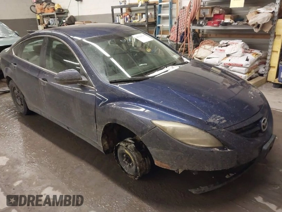 2010 Mazda 6 i Sport with VIN 1YVHZ8BH4A5M18294, listed as a IAAI auction lot 41329506 with 137,876 mi miles. Bid and sale history available at carsss.com. Image 1.