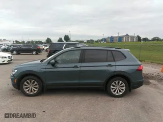 2019 Volkswagen Tiguan S with VIN 3VV1B7AXXKM121963, listed as a IAAI auction lot 40076115 with 167,540 mi miles. Bid and sale history available at carsss.com. Image 13.