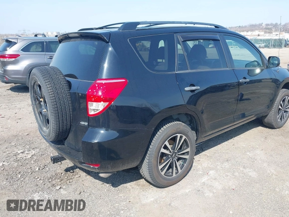 2008 Toyota RAV4 with VIN JTMBD33V486054738, listed as a IAAI auction lot 41811127 with 137,946 mi miles. Bid and sale history available at carsss.com. Image 4.