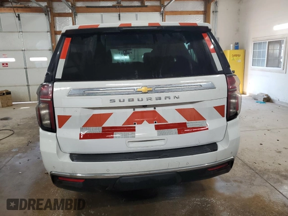 2021 Chevrolet Suburban LS with VIN 1GNSKBKD0MR351109, listed as a Copart auction lot 46560095 with 376,039 mi miles and Clean title. Bid and sale history available at DreamBid. Image 6.