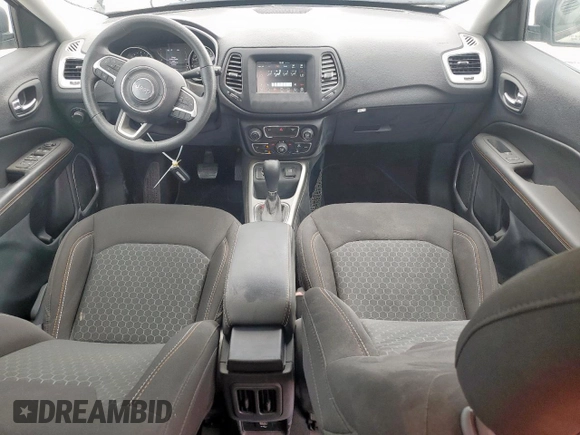 2021 Jeep Compass Sport с VIN 3C4NJCABXMT560301, выставлен на аукционе Copart как лот 59361585 с пробегом 14 872 миль миль и Списание • Salvage title. История ставок и продаж доступна на DreamBid. Изображение 8.