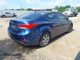 2016 Hyundai Elantra SE with VIN 5NPDH4AEXGH738042, listed as a IAAI auction lot 42366892 with 221,567 mi miles and . Bid and sale history available at DreamBid. Image 4.