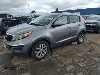 2015 Kia Sportage LX z VIN KNDPB3AC7F7783241, wystawiony jako Copart lot #58275675 z przebiegiem 114 068 mil mil oraz Czysty tytuł • Clean title. Historia ofert i sprzedaży dostępna na DreamBid. Obrazek 1.