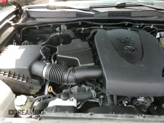 2021 Toyota Tacoma Limited with VIN 3TYGZ5AN8MT038529, listed as a Copart auction lot 58527975 with 46,147 mi miles and Salvage title. Bid and sale history available at DreamBid. Image 16.