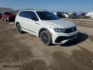2022 Volkswagen Tiguan SE R-Line Black with VIN 3VVCB7AX5NM060390, listed as a Copart auction lot 47804245 with 55,727 mi miles and Salvage Title. Bid and sale history available at carsss.com. Image 11.