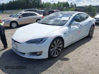 2016 Tesla Model S 90D with VIN 5YJSA1E22GF155747, listed as a IAAI auction lot 42630085 with 97,896 mi miles and . Bid and sale history available at DreamBid. Image 19.