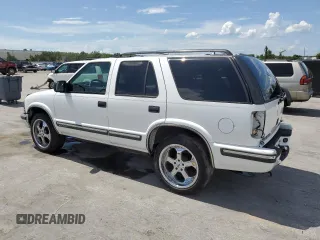 1999 Chevrolet Blazer LS с VIN 1GNCS13W6X2217684, выставлен на аукционе Copart как лот 63035645 с пробегом 114 567 миль миль и Списание • Salvage title. История ставок и продаж доступна на DreamBid. Изображение 2.