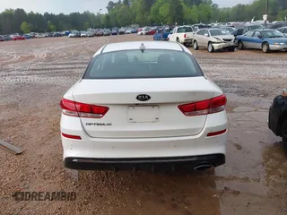 2019 Kia Optima LX with VIN 5XXGT4L36KG352553, listed as a IAAI auction lot 41527076 with 70,282 mi miles. Bid and sale history available at carsss.com. Image 17.