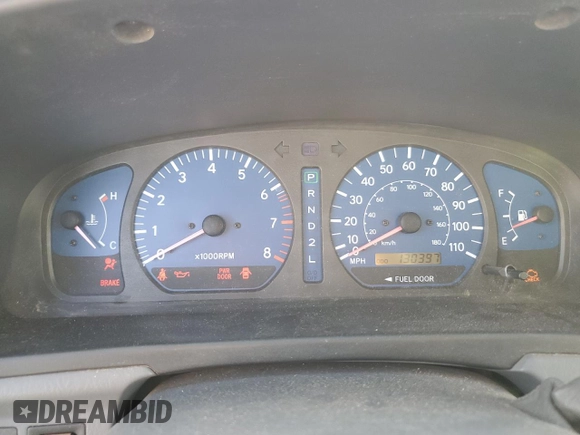 2001 Toyota Sienna LE with VIN 4T3ZF13C91U355926, listed as a Copart auction lot 88992805 with 130,397 mi miles and Salvage title. Bid and sale history available at DreamBid. Image 9.