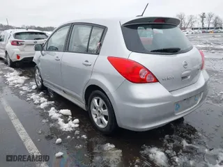 2011 Nissan Versa 1.8 S with VIN 3N1BC1CP1BL371272, listed as a IAAI auction lot 41561113 with 155,755 mi miles. Bid and sale history available at carsss.com. Image 3.
