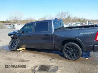 2020 Ram 1500 Big Horn with VIN 1C6SRFFT3LN331267, listed as a IAAI auction lot 41922224 with 143,297 mi miles. Bid and sale history available at carsss.com. Image 15.