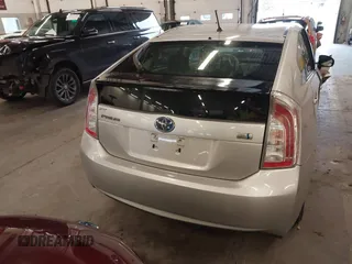 2013 Toyota Prius One z VIN JTDKN3DU5D5674730, wystawiony jako IAAI lot #40989694 z przebiegiem 159 236 mil mil oraz . Historia ofert i sprzedaży dostępna na DreamBid. Obrazek 17.