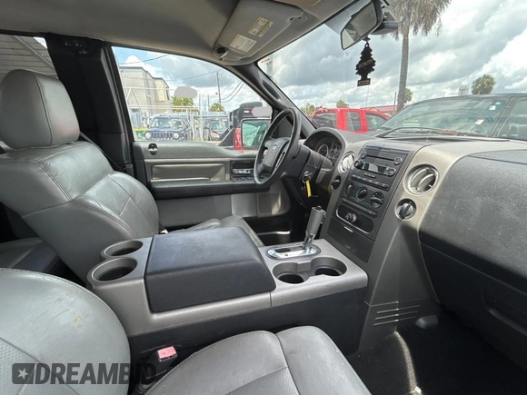 2006 Ford F-150 XLT with VIN 1FTPX14V16NB88562, listed as a Copart auction lot 63709595 with 189,748 mi miles and Clean title. Bid and sale history available at DreamBid. Image 5.