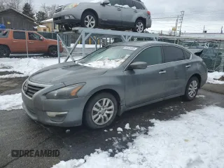 2014 Nissan Altima 2.5 S with VIN 1N4AL3AP0EN340404, listed as a Copart auction lot 46538465 with 208,127 mi miles and Salvage Title. Bid and sale history available at carsss.com. Image 1.