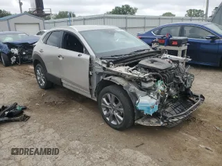 2023 Mazda CX-30 S Carbon Edition z VIN 3MVDMBCM2PM522361, wystawiony jako Copart lot #54751885 z przebiegiem 48 398 mil mil oraz Szkoda całkowita • Salvage title. Historia ofert i sprzedaży dostępna na DreamBid. Obrazek 4.