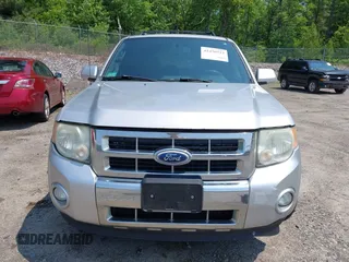 2011 Ford Escape Limited with VIN 1FMCU9EG4BKB00942, listed as a IAAI auction lot 42470733 with 247,461 mi miles and . Bid and sale history available at DreamBid. Image 12.