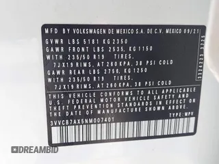 2022 Volkswagen Tiguan SE R-Line Black z VIN 3VVCB7AX5NM007401, wystawiony jako IAAI lot #41630458 z przebiegiem 55 635 mil mil oraz . Historia ofert i sprzedaży dostępna na DreamBid. Obrazek 9.