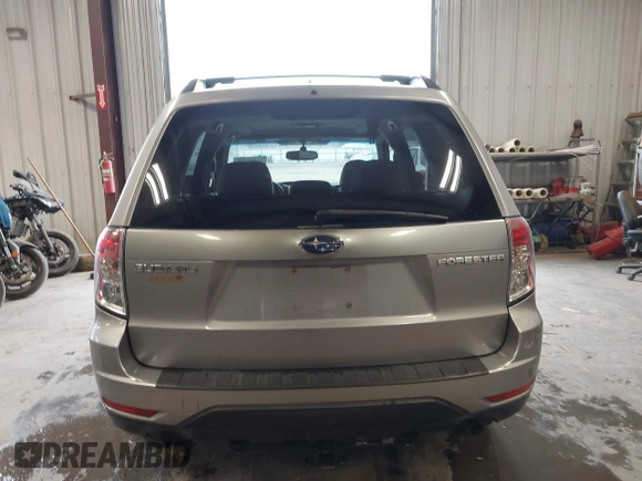 2009 Subaru Forester X with VIN JF2SH63619H731296, listed as a IAAI auction lot 42294036 with 184,739 mi miles and . Bid and sale history available at DreamBid. Image 16.