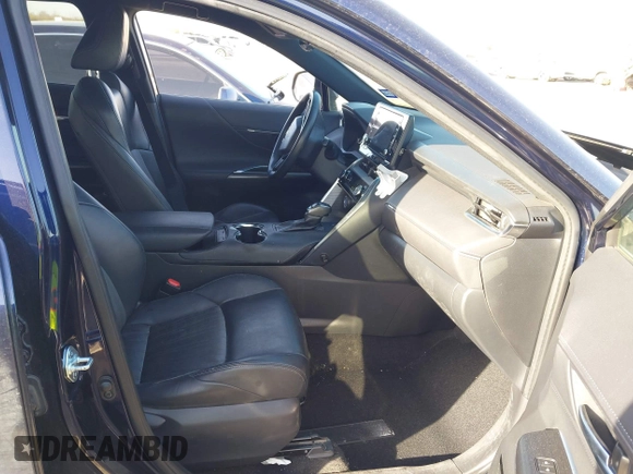 2021 Toyota Venza LE with VIN JTEAAAAH3MJ005992, listed as a IAAI auction lot 41741705 with 131,342 mi miles. Bid and sale history available at carsss.com. Image 5.