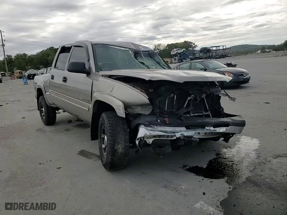 2003 Chevrolet Silverado 1500HD LS with VIN 1GCGC13U33F239621, listed as a Copart auction lot 71950024 with NaN miles and Salvage Title. Bid and sale history available at carsss.com. Image 10.