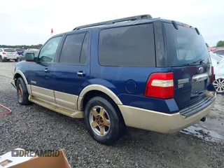 2007 Ford Expedition Eddie Bauer с VIN 1FMFU18537LA73159, выставлен на аукционе IAAI как лот 42374158 с пробегом 228 761 миль миль и . История ставок и продаж доступна на DreamBid. Изображение 3.