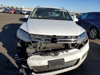2012 Volkswagen Touareg Exec with VIN WVGEF9BP7CD009869, listed as a Copart auction lot 88099145 with Not Provided miles and Salvage Title. Bid and sale history available at DreamBid. Image 5.