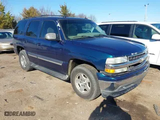 2005 Chevrolet Tahoe LT with VIN 1GNEC13T45R126445, listed as a IAAI auction lot 41389708 with 182,369 mi miles. Bid and sale history available at carsss.com. Image 1.