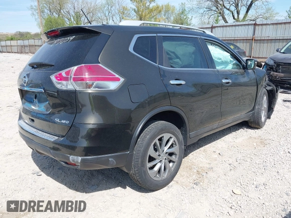 2015 Nissan Rogue SL with VIN 5N1AT2MV9FC813059, listed as a IAAI auction lot 42096904 with 121,494 mi miles and . Bid and sale history available at carsss.com. Image 4.
