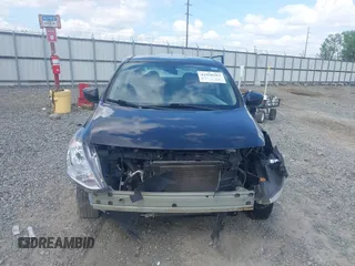 2019 Nissan Versa SV z VIN 3N1CN7AP5KL863761, wystawiony jako IAAI lot #41958583 z przebiegiem 106 086 mil mil oraz . Historia ofert i sprzedaży dostępna na DreamBid. Obrazek 12.