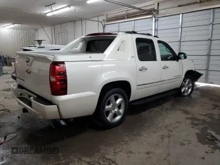 2012 Chevrolet Avalanche LTZ with VIN 3GNTKGE79CG280627, listed as a Copart auction lot 72275044 with 119,782 mi miles and Salvage Title. Bid and sale history available at carsss.com. Image 3.