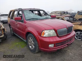 2006 Lincoln Navigator Luxury with VIN 5LMFU27516LJ15069, listed as a IAAI auction lot 38529771 with 1 mi miles. Bid and sale history available at carsss.com. Image 1.