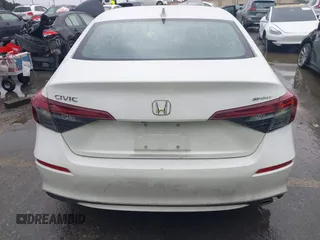 2025 Honda Civic Sport with VIN 2HGFE2F50SH516112, listed as a IAAI auction lot 41578183 with 8,138 mi miles and . Bid and sale history available at DreamBid. Image 16.