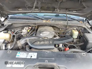 2002 Chevrolet Tahoe LT z VIN 1GNEK13Z42J203185, wystawiony jako IAAI lot #41940552 z przebiegiem 325 618 mil mil oraz . Historia ofert i sprzedaży dostępna na DreamBid. Obrazek 10.
