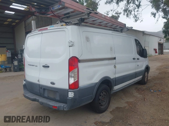 2017 Ford Transit с VIN 1FTYR1YM9HKB18814, выставлен на аукционе IAAI как лот 42540293 с пробегом 202 306 миль миль и . История ставок и продаж доступна на DreamBid. Изображение 4.