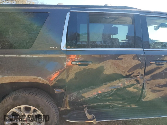 2018 GMC Yukon XL SLT with VIN 1GKS1GKC9JR379491, listed as a Copart auction lot 49875415 with 83,329 mi miles and Salvage Title. Bid and sale history available at carsss.com. Image 10.
