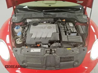 2013 Volkswagen Beetle 2.0L TDI w/Sound/Nav с VIN 3VW6L7AT0DM827922, выставлен на аукционе Copart как лот 59270675 с пробегом 139 246 миль миль и Чистый • Clean title. История ставок и продаж доступна на DreamBid. Изображение 11.