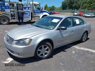 2005 Nissan Altima S with VIN 1N4AL11D25C145040, listed as a IAAI auction lot 42645678 with 166,281 mi miles and . Bid and sale history available at DreamBid. Image 2.