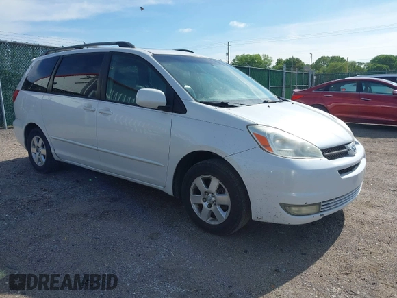 2004 Toyota Sienna XLE with VIN 5TDZA22C04S123985, listed as a IAAI auction lot 42173778 with 400,646 mi miles and . Bid and sale history available at carsss.com. Image 1.