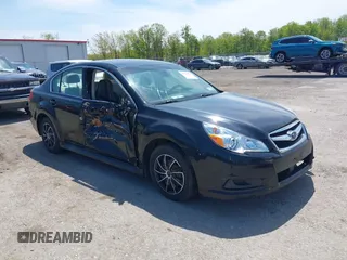 2011 Subaru Legacy 2.5i z VIN 4S3BMBA69B3227233, wystawiony jako IAAI lot #42214563 z przebiegiem 165 210 mil mil oraz . Historia ofert i sprzedaży dostępna na DreamBid. Obrazek 1.