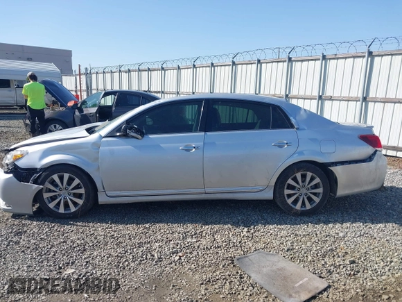 2011 Toyota Avalon with VIN 4T1BK3DB8BU399246, listed as a IAAI auction lot 41579012 with 170,644 mi miles. Bid and sale history available at carsss.com. Image 13.