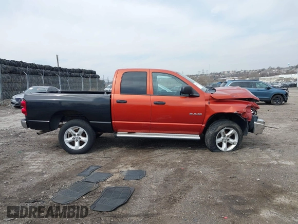 2008 Dodge 1500 SLT z VIN 1D7HU18N68S506676, wystawiony jako IAAI lot #41839733 z przebiegiem 107 235 mil mil oraz . Historia ofert i sprzedaży dostępna na DreamBid. Obrazek 14.