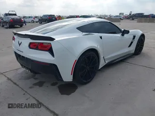 2018 Chevrolet Corvette Grand Sport 2LT with VIN 1G1YY2D73J5106468, listed as a IAAI auction lot 41790853 with 10,646 mi miles. Bid and sale history available at carsss.com. Image 4.