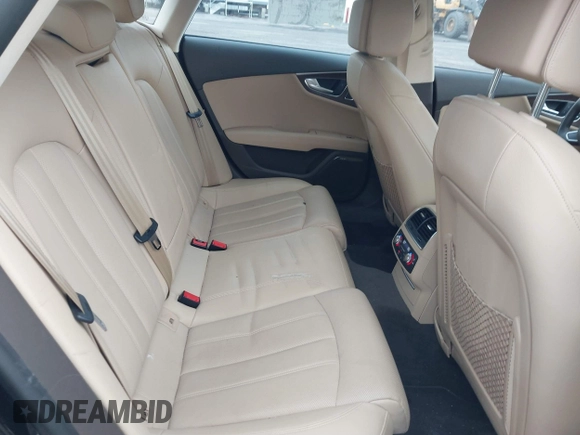 2014 Audi A7 3.0 Prestige with VIN WAU2GAFC5EN071911, listed as a IAAI auction lot 41453159 with 120,569 mi miles. Bid and sale history available at carsss.com. Image 8.